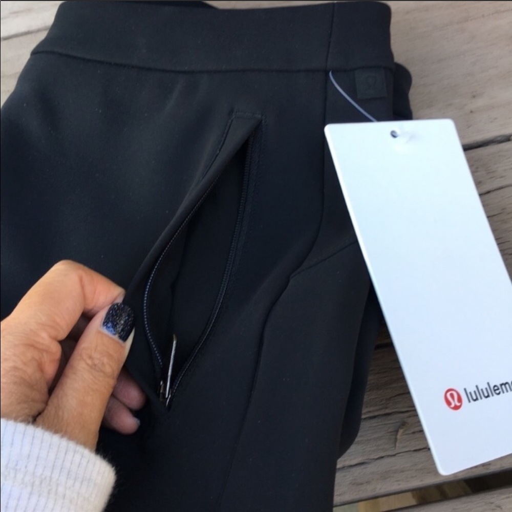 BNWT Lululemon On The Move Pants - Picture 4 of 8